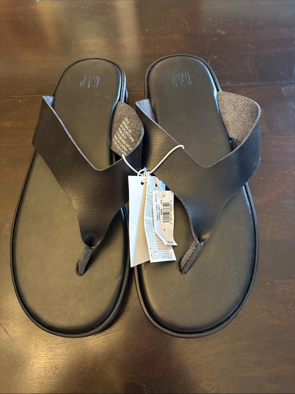 NWT Women’s GAP Sandals